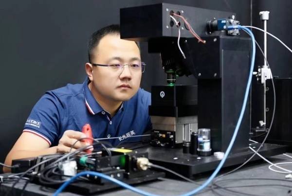 顺阳网 刘洋：科技教育浪潮中的领航舵手